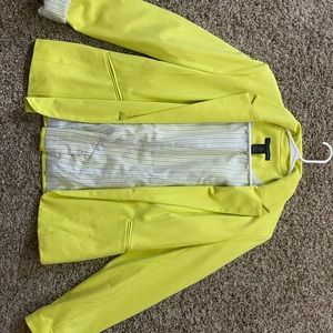 From the brand Lucky Brand. Size 14 and colored highlight yellow